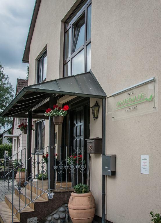 Hotel Avenue Altenfurt Nuremberga Exterior foto