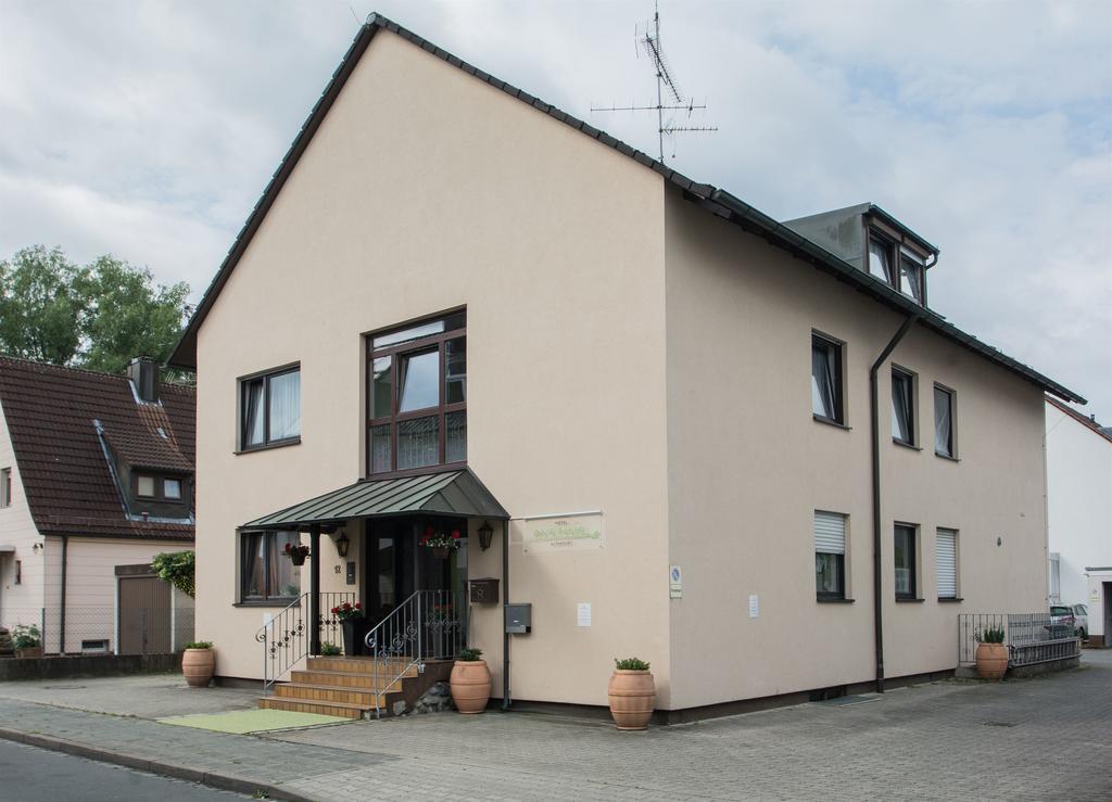 Hotel Avenue Altenfurt Nuremberga Exterior foto